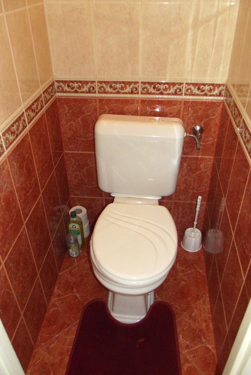 Strandfuerdo Apartman Eger Phòng bức ảnh